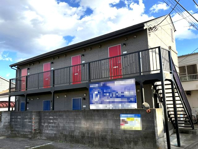 コーラルコート久米川弐番館の外観