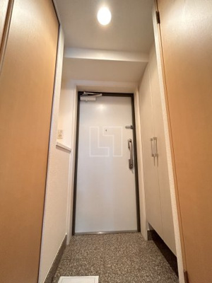 【玄関】 | ジュネーゼグラン上本町 | ジュネーゼグラン上本町　玄関スペース