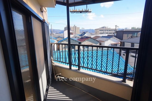 【バルコニー】 | 東大阪市若江西新町3丁目 | 3階、2居室に面した南・東向きのバルコニーです☆