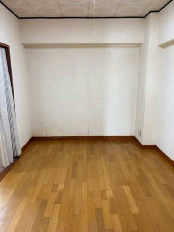 大塚レストハイツの洋室