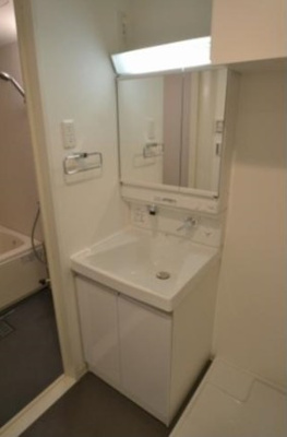 【独立洗面台】 | ウェスティング中野坂上 | うれしい独立洗面台。