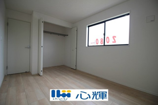 【洋室】 | クレイドルガーデン宇部市床波 第3（1号棟） | 住まう方でカスタマイズして頂けるシンプルなデザインの内装。ご自身で素敵な空間を創り上げられます。
