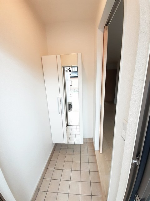 【玄関】