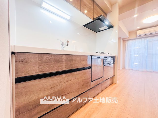 リーベスト立川のキッチン|【Life without end】
◆心地よさを求めて◆終わりのない暮らしづくりはキッチンから始まる。食事は暮らしの中でとても重要。お洒落なキッチンを使用すれば空間の居心地良さが変わる。