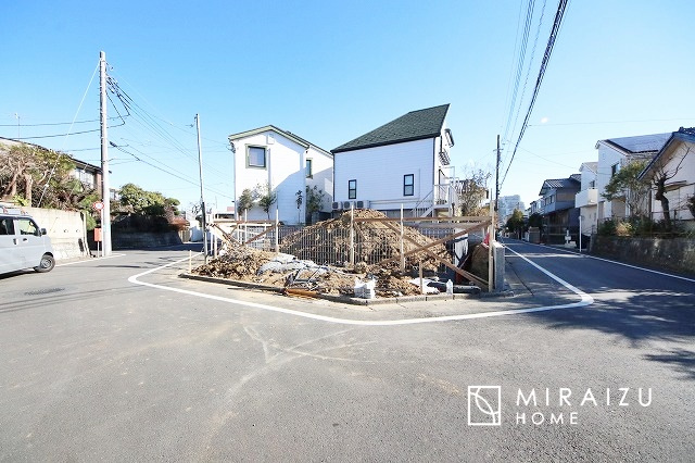 【外観】 | 平日・休日問わず、いつでもご見学が出来ます♪☆実際に見て、触れて感じる安心のお住まい探しを体験して下さい♪☆物件情報だけでなく、地域の特色などなどエリア情報もお伝え出来たら嬉しいです♪