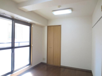 【居間・リビング】 | 第５６シンエイビル | ※別部屋の参考写真です。