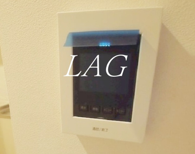 【セキュリティ】 | わいずけい | モニター付きインターホンです。