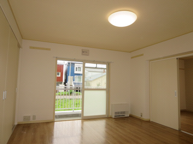 パティオス堀川Ⅰの居間・リビング