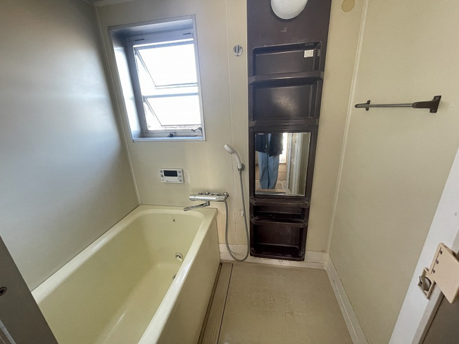 【浴室】 | ナビタウン各務原マンション二番館