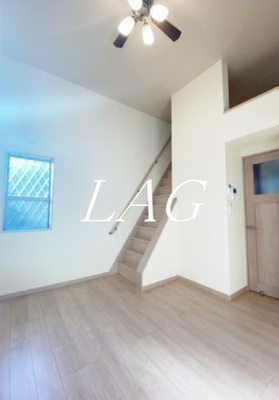 【居間・リビング】 | アリエッティ | 洋室のお部屋です。