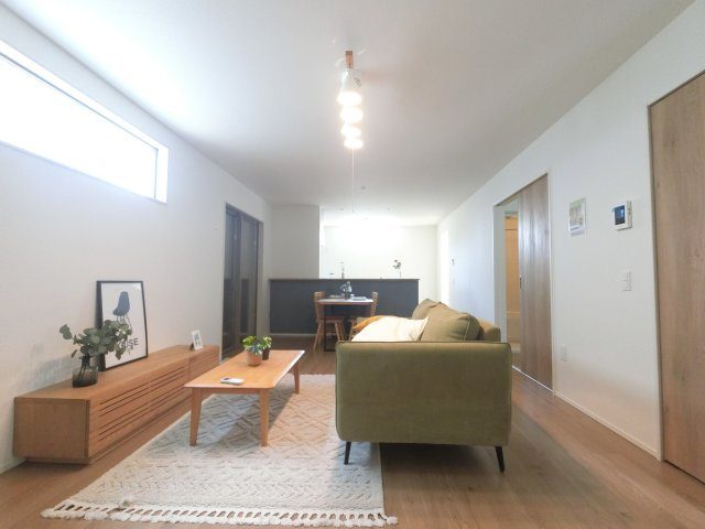 佐賀市南佐賀1丁目1期1号棟の内観：施工例|リビング