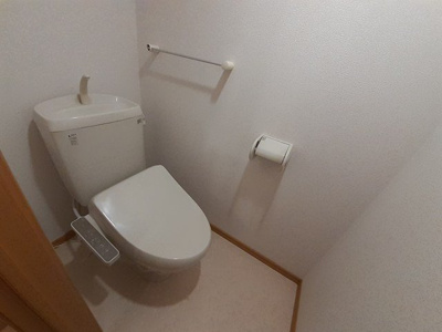 【トイレ】 | ヴォー・リバージュ境川