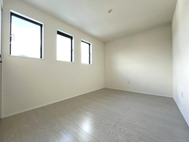 【子供部屋】 | 福岡市南区西長住2丁目2期　1号棟（全5棟）【仲介手数料無料・0円】 | 施工例。施工例は完成時と異なる場合があります。