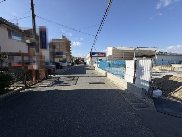 【その他】 | 福岡市南区西長住2丁目2期　1号棟（全5棟）【仲介手数料無料・0円】 | 現地写真。前面道路です。