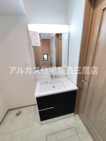 調布市深大寺元町４丁目 京王線 調布駅 新築戸建の独立洗面台