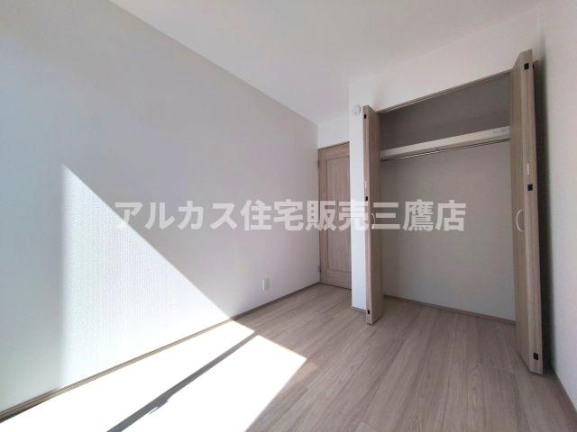 調布市深大寺元町４丁目 京王線 調布駅 新築戸建の洋室