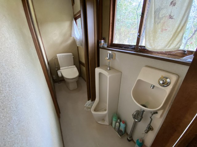 丹波市市島町中竹田の中古一戸建のトイレ