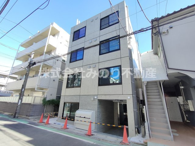 ブルームステージの外観