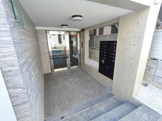 ブルームステージのエントランス