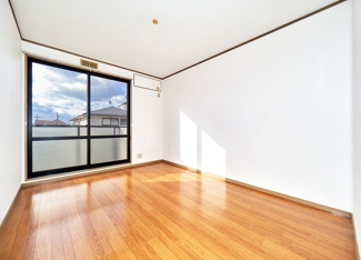 【洋室】 | フェスタ山崎 | 2階6帖洋室