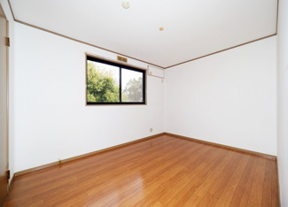 【洋室】 | フェスタ山崎 | 2階6帖洋室