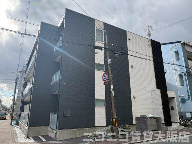 大阪市城東区東中浜１丁目のアパートの外観