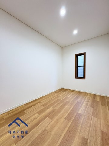 太宰府市梅香苑２丁目　戸建ての洋室