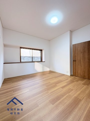 太宰府市梅香苑２丁目　戸建ての洋室