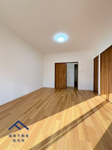 太宰府市梅香苑２丁目　戸建ての洋室