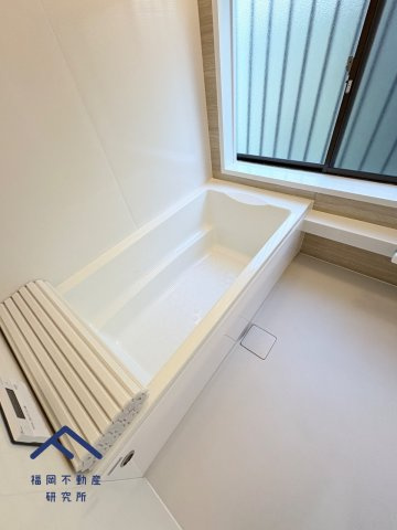 太宰府市梅香苑２丁目　戸建ての浴室