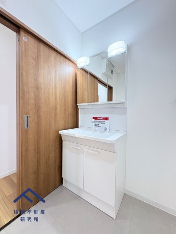 太宰府市梅香苑２丁目　戸建ての独立洗面台