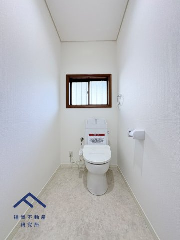 太宰府市梅香苑２丁目　戸建てのトイレ