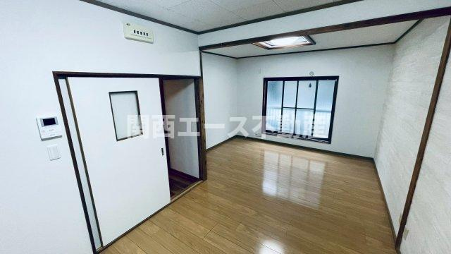 【居間・リビング】 | 善根寺町6丁目貸家