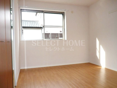  | グリーンスクエアー