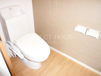 【トイレ】 | グリーンスクエアー | 落ち着いた色調のトイレです