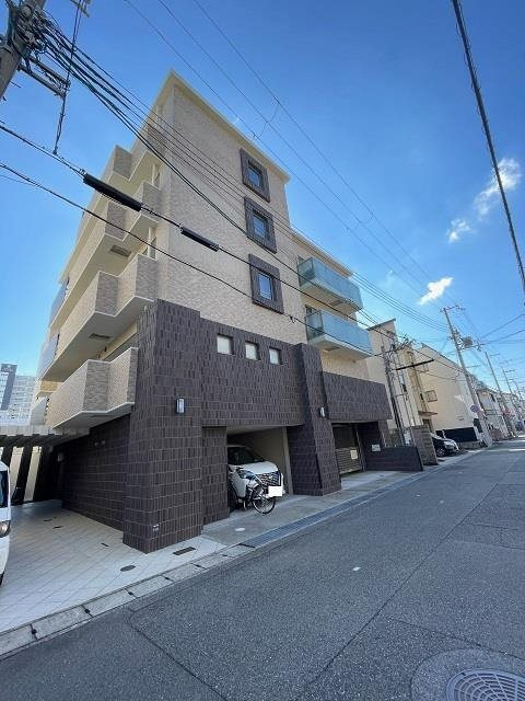 ドルフ兵庫アクツィオ