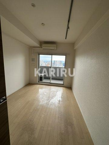 エスリード京橋ステーションプラザの居間・リビング