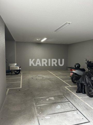 エスリード京橋ステーションプラザの駐車場