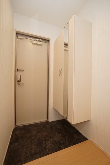 グロリア　A棟の玄関