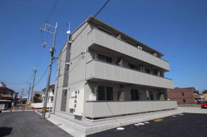 グロリア　A棟の外観