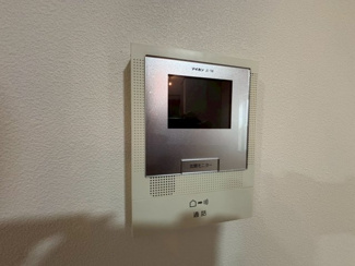 【防犯設備】 | 草部　中古一戸建 | 【TVモニター付きインターフォン】 防犯設備として欠かせないTVモニター付きインターフォンがあります♪