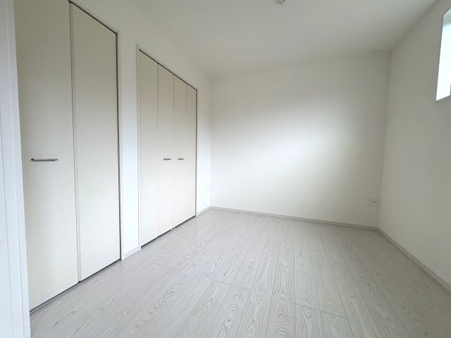 【洋室】 | 福岡市南区西長住2丁目2期　4号棟（全5棟）【仲介手数料無料・0円】 | 施工例。施工例は完成時と異なる場合があります。