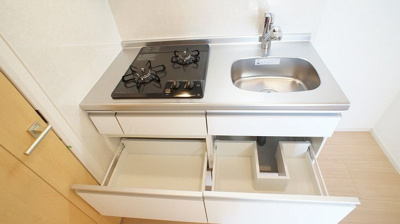 【キッチン】 | モーデ グランツ | お料理しやすいキッチンです