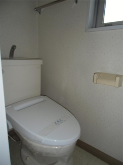 【トイレ】 | 大福マンション三吉 | 温水洗浄暖房便座