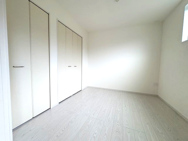 【洋室】 | 福岡市南区西長住2丁目2期　5号棟（全5棟）【仲介手数料無料・0円】 | 施工例。施工例は完成時と異なる場合があります。