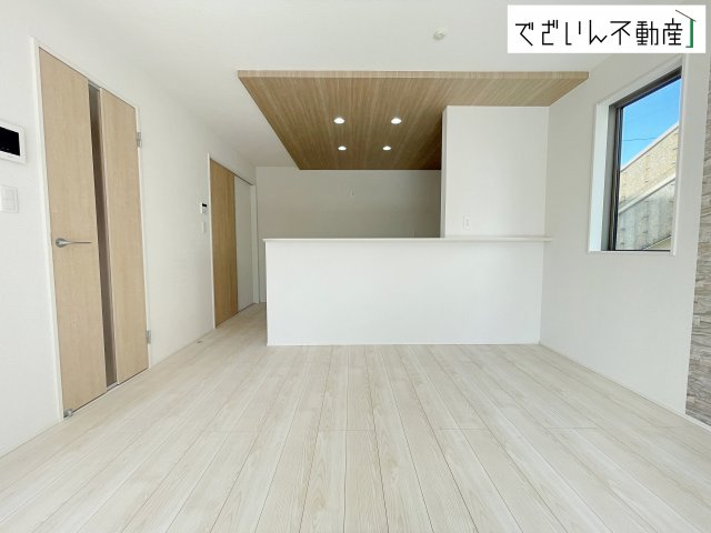 【居間・リビング】 | GRAFARE久喜市久喜東10期　新築住宅 | ≪9号棟≫
現地(2026年4月撮影)