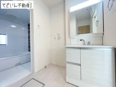 【独立洗面台】 | GRAFARE久喜市久喜東10期　新築住宅 | ≪9号棟≫
現地(2026年4月撮影)