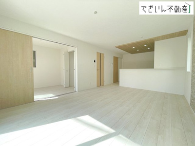 【居間・リビング】 | GRAFARE久喜市久喜東10期　新築住宅 | ≪9号棟≫
現地(2026年4月撮影)