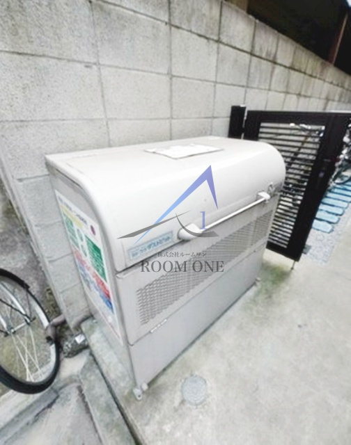 アーバンプレイス駒込Ⅲのその他共用部分|敷地内ゴミ置き場です。