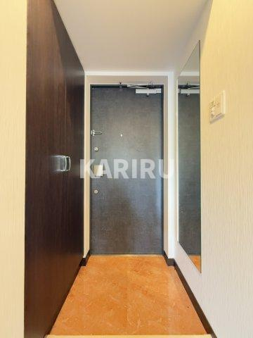 プレジオ都島ASIAN の玄関